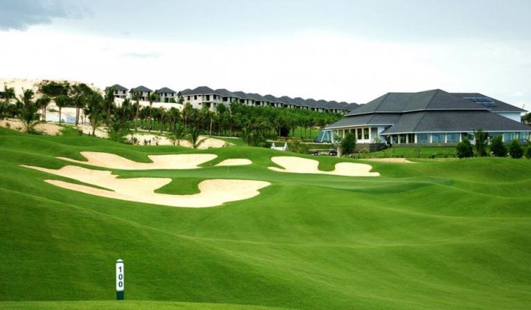 Vietnam South Beach Golf Package Tour to Mui Ne, Phan Thiet in 8 Days